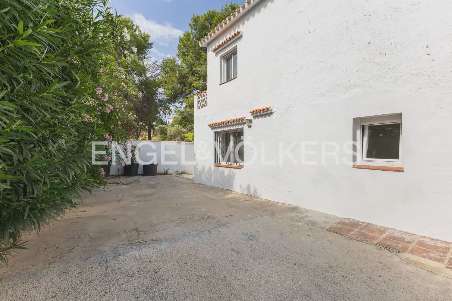 5 sypialnia Willa na sprzedaż w Denia z garażem - 590 000 € (Ref: 10084947)