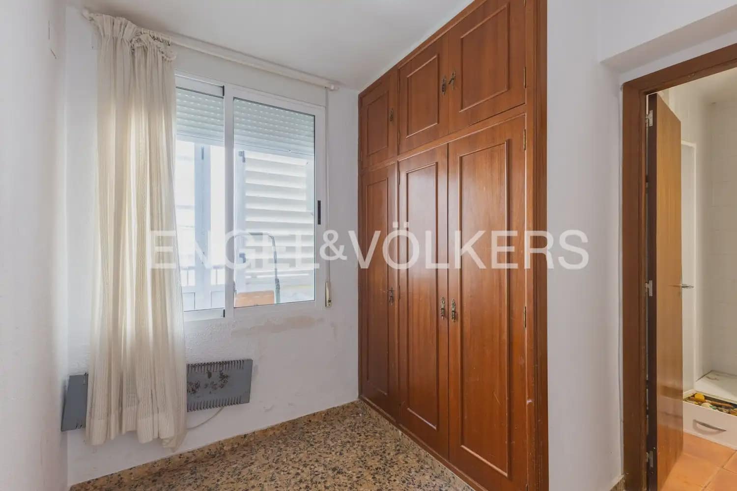 4 slaapkamer Flat te koop in Benicassim met garage - € 1.100.000 (Ref: 10085261)