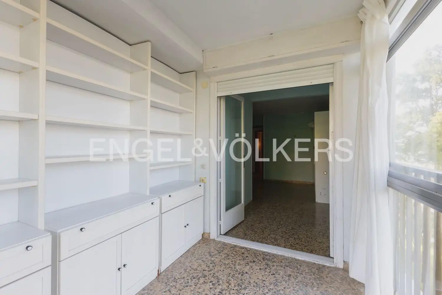 4 slaapkamer Flat te koop in Benicassim met garage - € 1.100.000 (Ref: 10085261)