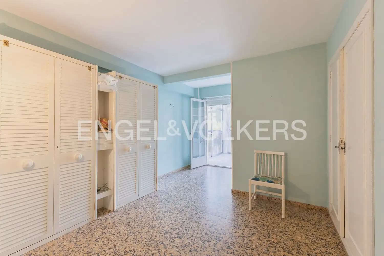 4 slaapkamer Flat te koop in Benicassim met garage - € 1.100.000 (Ref: 10085261)