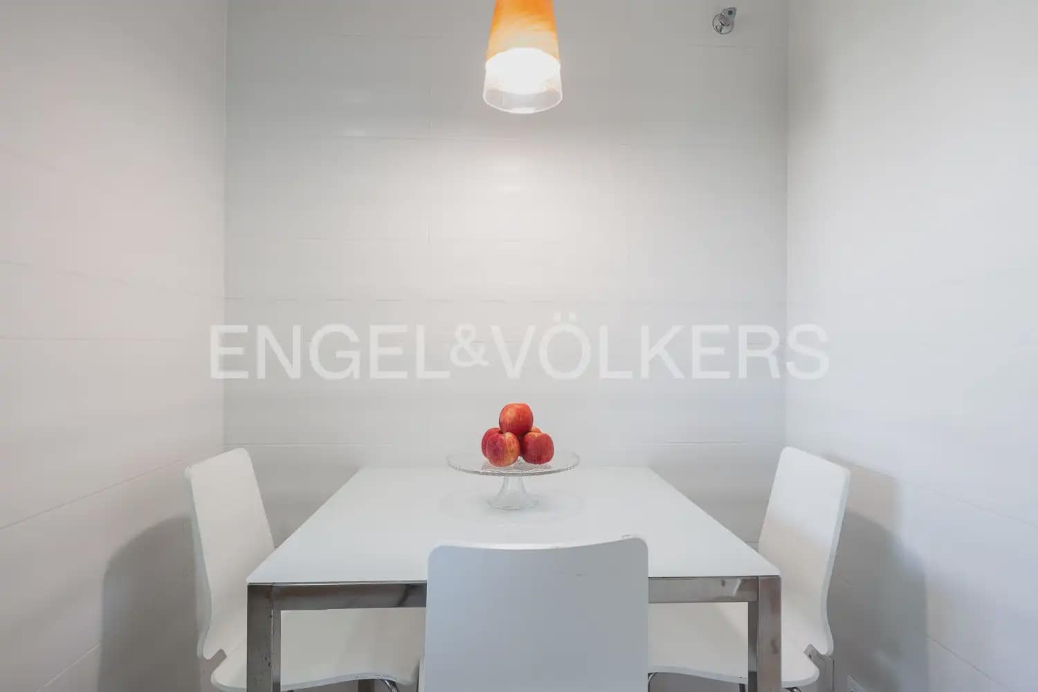 2 slaapkamer Flat te koop in Denia met zwembad garage - € 340.000 (Ref: 10086434)