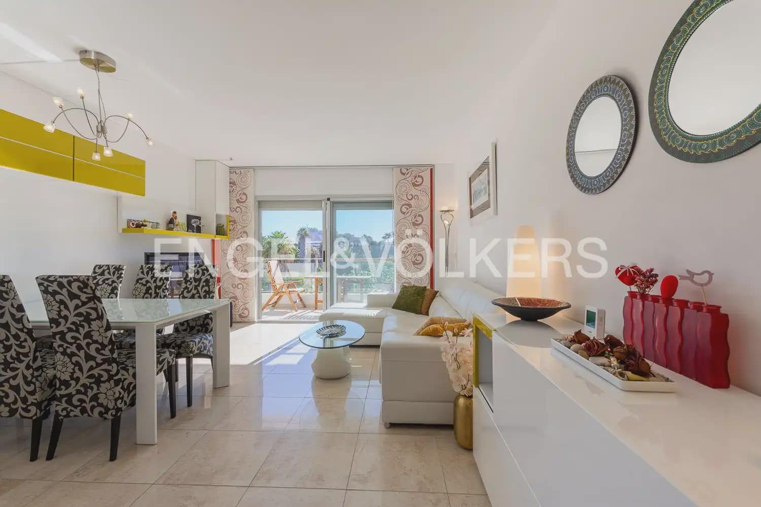 2 slaapkamer Flat te koop in Denia met zwembad garage - € 340.000 (Ref: 10086434)