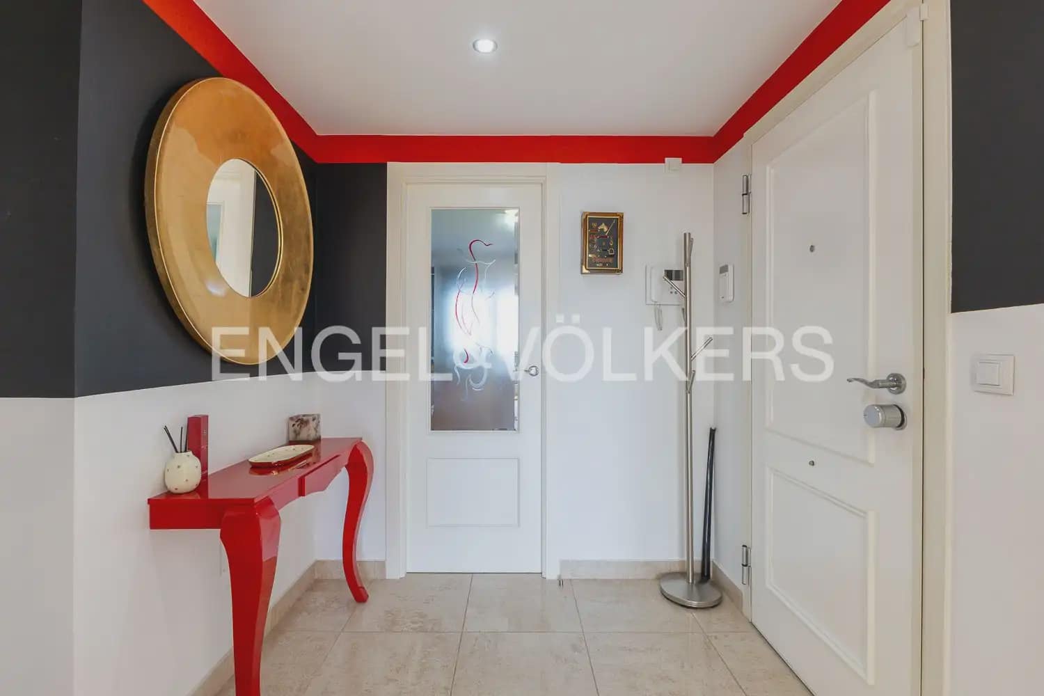 2 slaapkamer Flat te koop in Denia met zwembad garage - € 340.000 (Ref: 10086434)