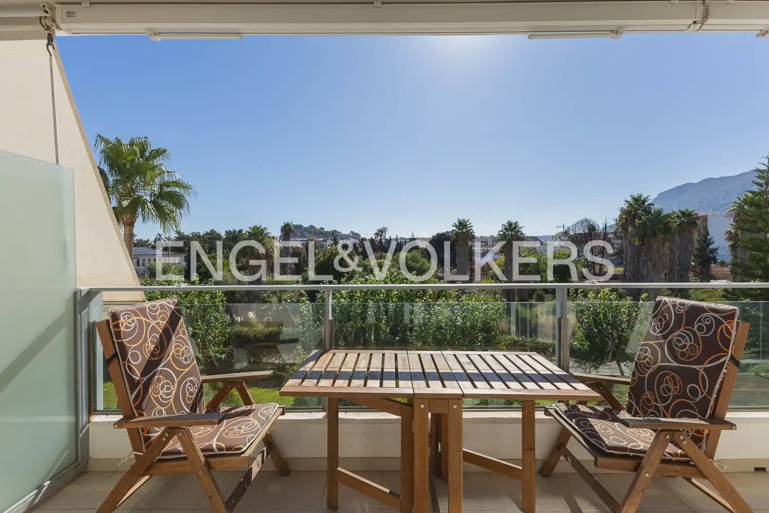 2 slaapkamer Flat te koop in Denia met zwembad garage - € 340.000 (Ref: 10086434)