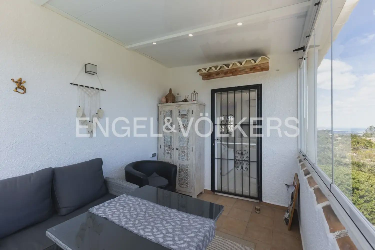 Chalet de 4 habitaciones en Ráfol de Almunia en venta con piscina garaje - 690.000 € (Ref: 10086435)
