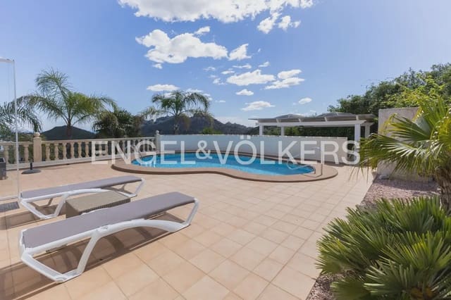 Chalet de 4 habitaciones en Ráfol de Almunia en venta con piscina garaje - 690.000 € (Ref: 10086435)
