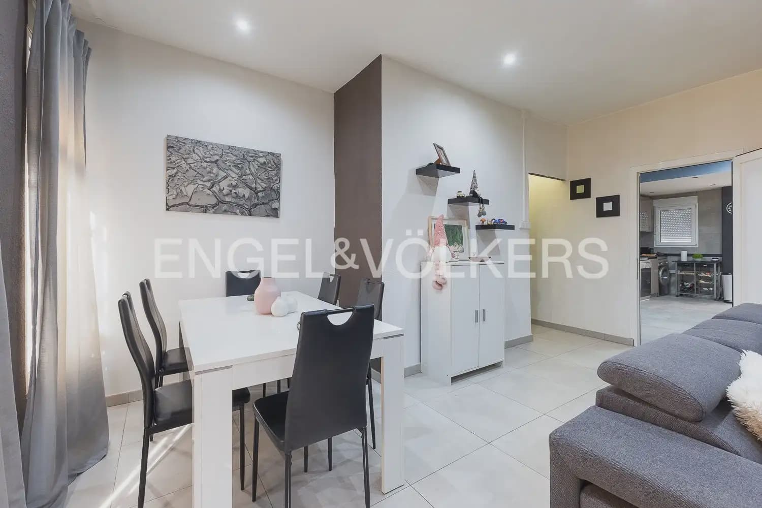 2 makuuhuone Omakotitalo myytävänä paikassa Valencia kaupunki - 635 000 € (Ref: 10086649)