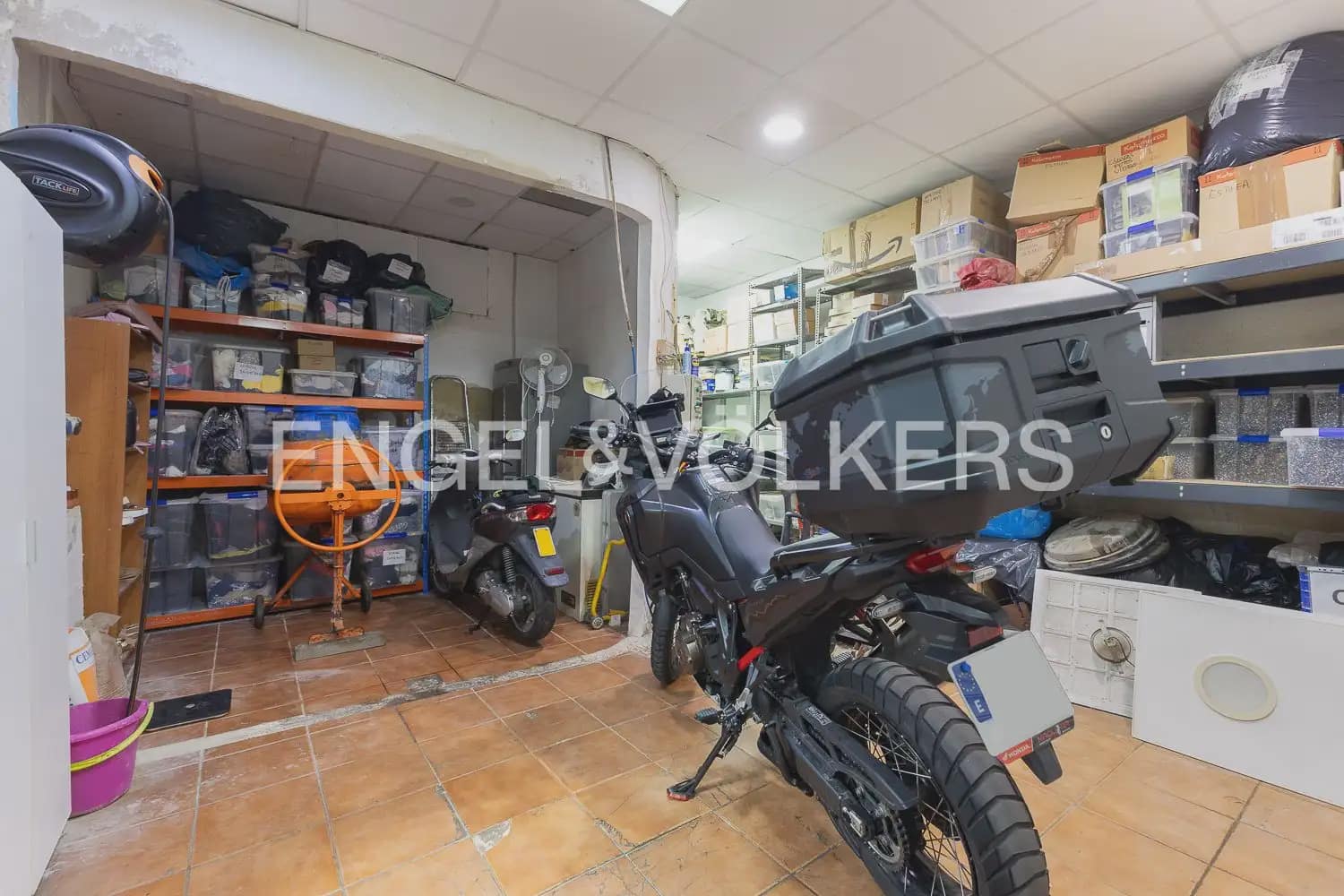 2 makuuhuone Omakotitalo myytävänä paikassa Valencia kaupunki - 635 000 € (Ref: 10086649)