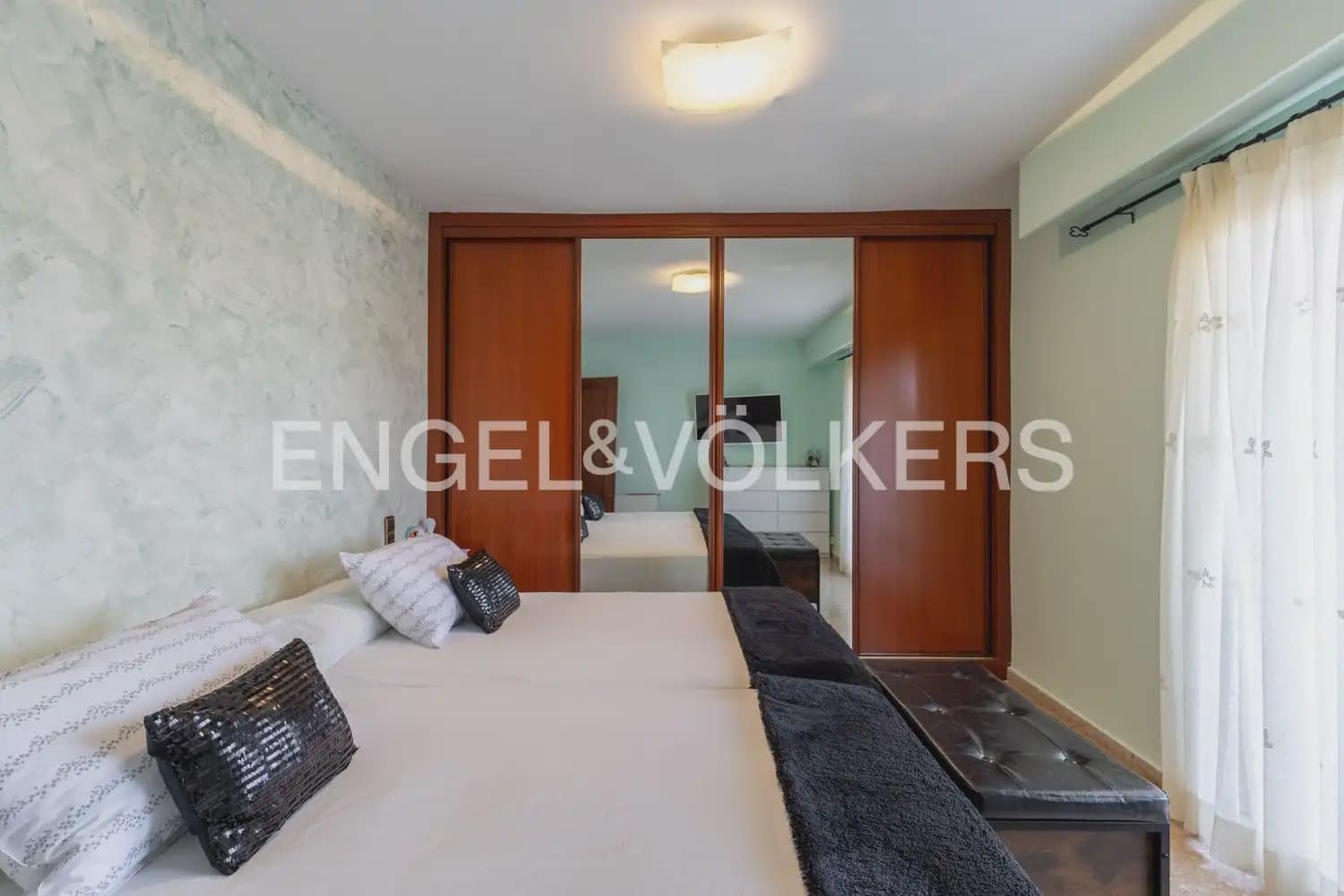 3 Zimmer Wohnung zu verkaufen in Valencia Stadt mit Garage - 419.000 € (Ref: 10088580)
