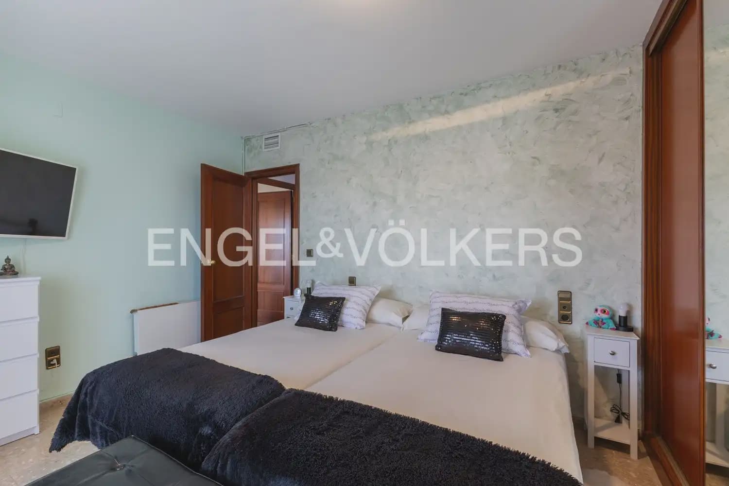 3 Zimmer Wohnung zu verkaufen in Valencia Stadt mit Garage - 419.000 € (Ref: 10088580)