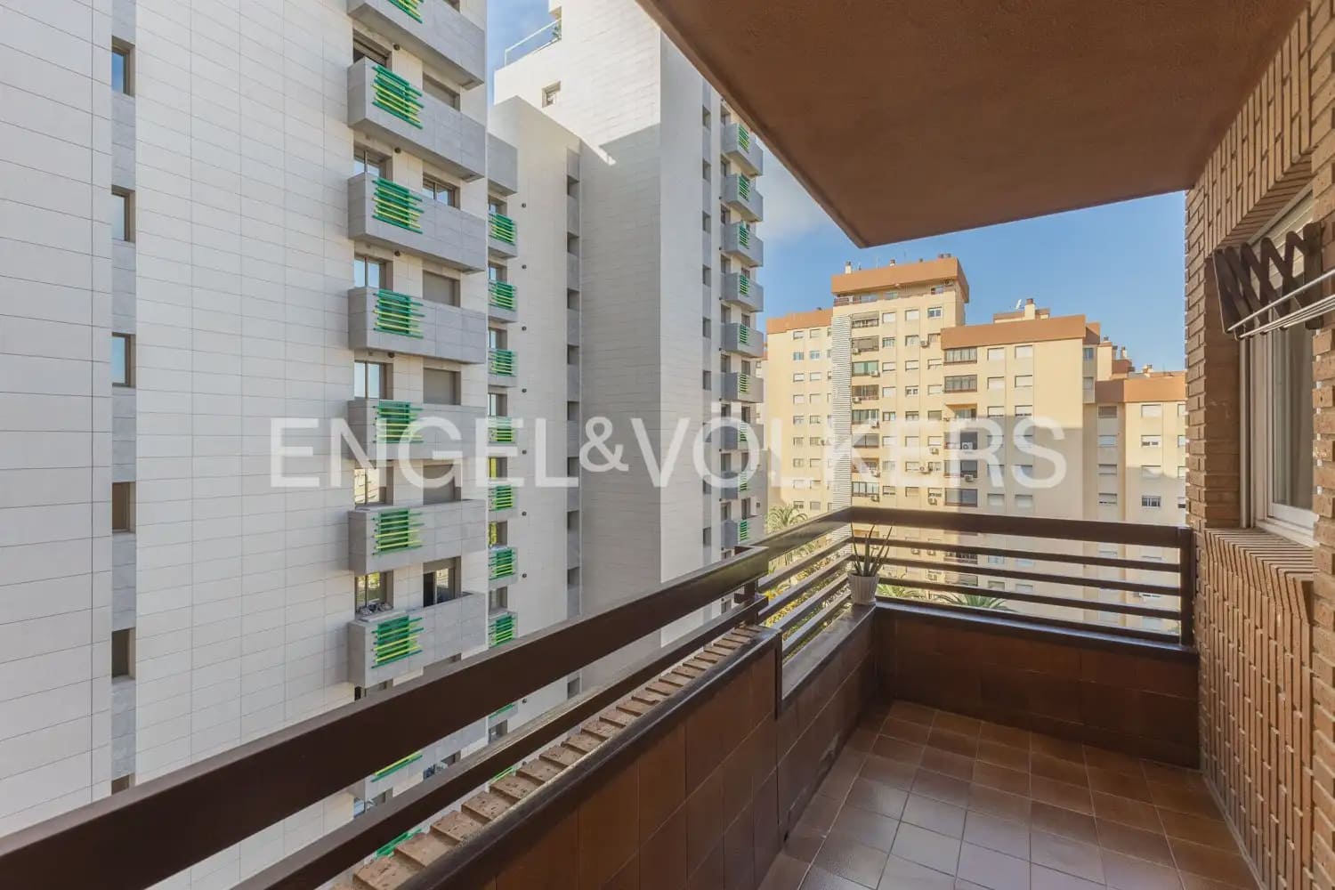 3 Zimmer Wohnung zu verkaufen in Valencia Stadt mit Garage - 419.000 € (Ref: 10088580)