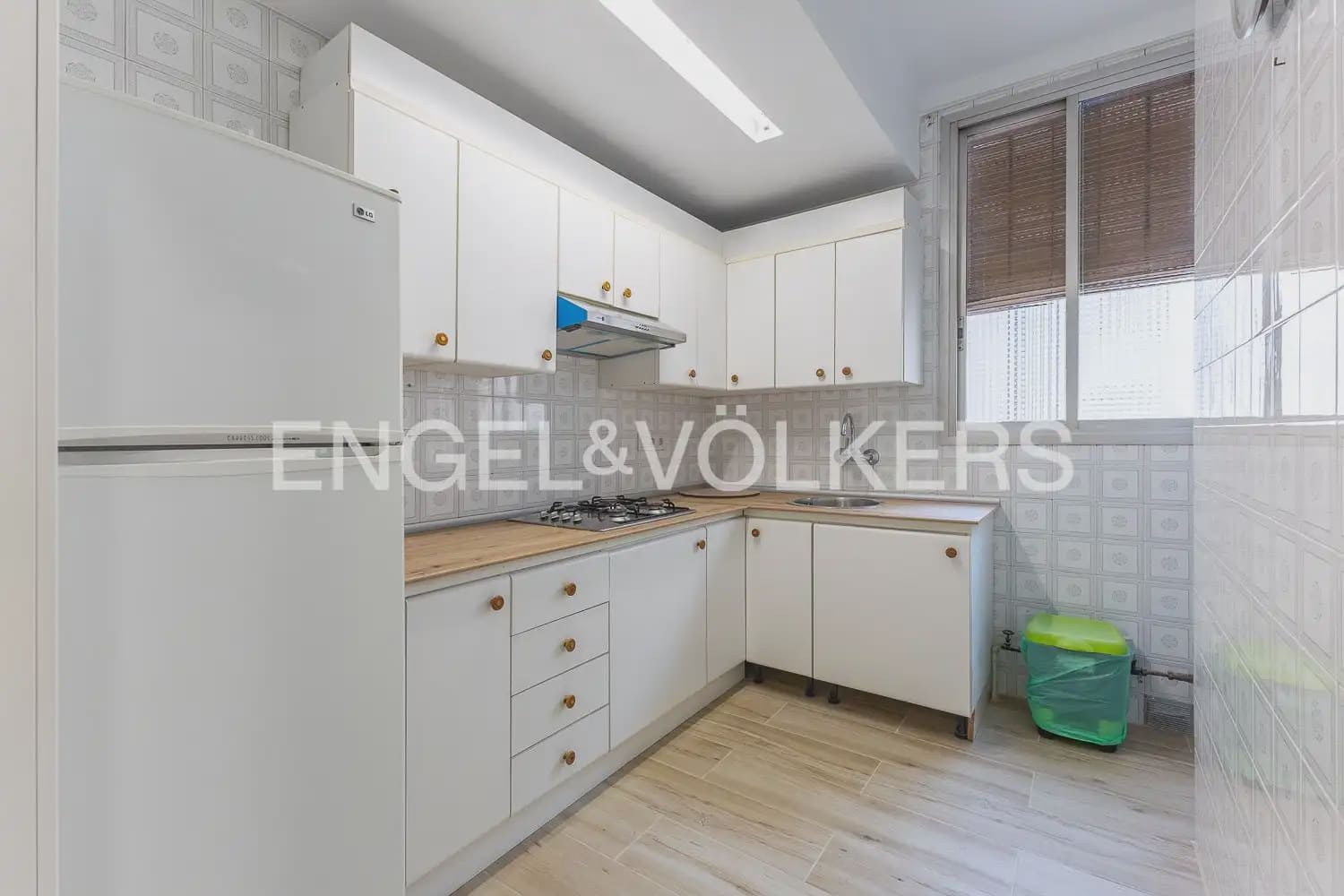 3 Zimmer Wohnung zu vermieten in Valencia Stadt - 1.300 € (Ref: 10088583)