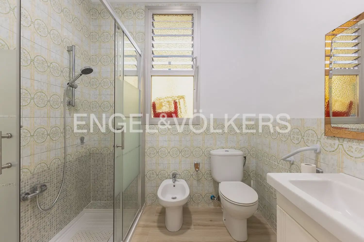 3 Zimmer Wohnung zu vermieten in Valencia Stadt - 1.300 € (Ref: 10088583)