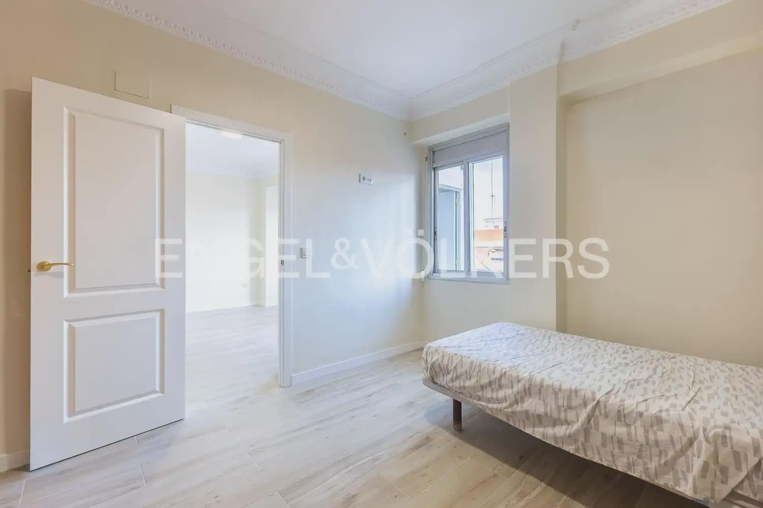 3 Zimmer Wohnung zu vermieten in Valencia Stadt - 1.300 € (Ref: 10088583)
