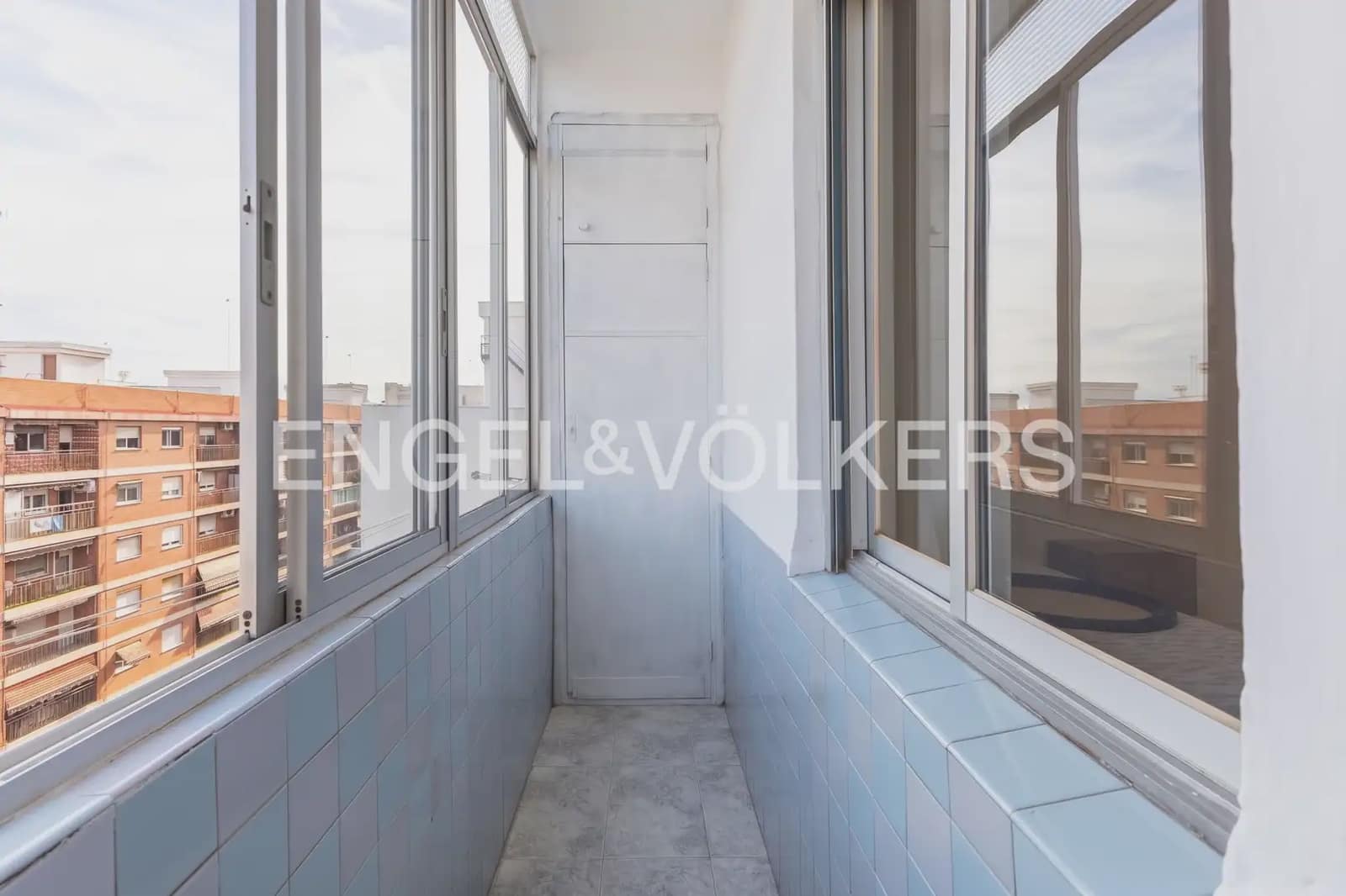 3 Zimmer Wohnung zu vermieten in Valencia Stadt - 1.300 € (Ref: 10088583)