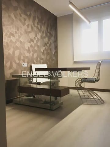 3 bedroom Flat for rent in Faitanar, Valencia city with pool garage - € 2,000 (Ref: 10088584)