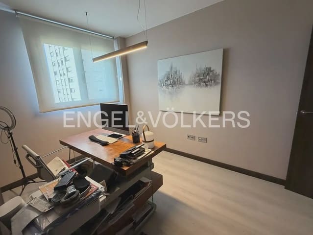 3 slaapkamer Flat te huur in Faitanar, Valencia stad met zwembad garage - € 2.000 (Ref: 10088584)