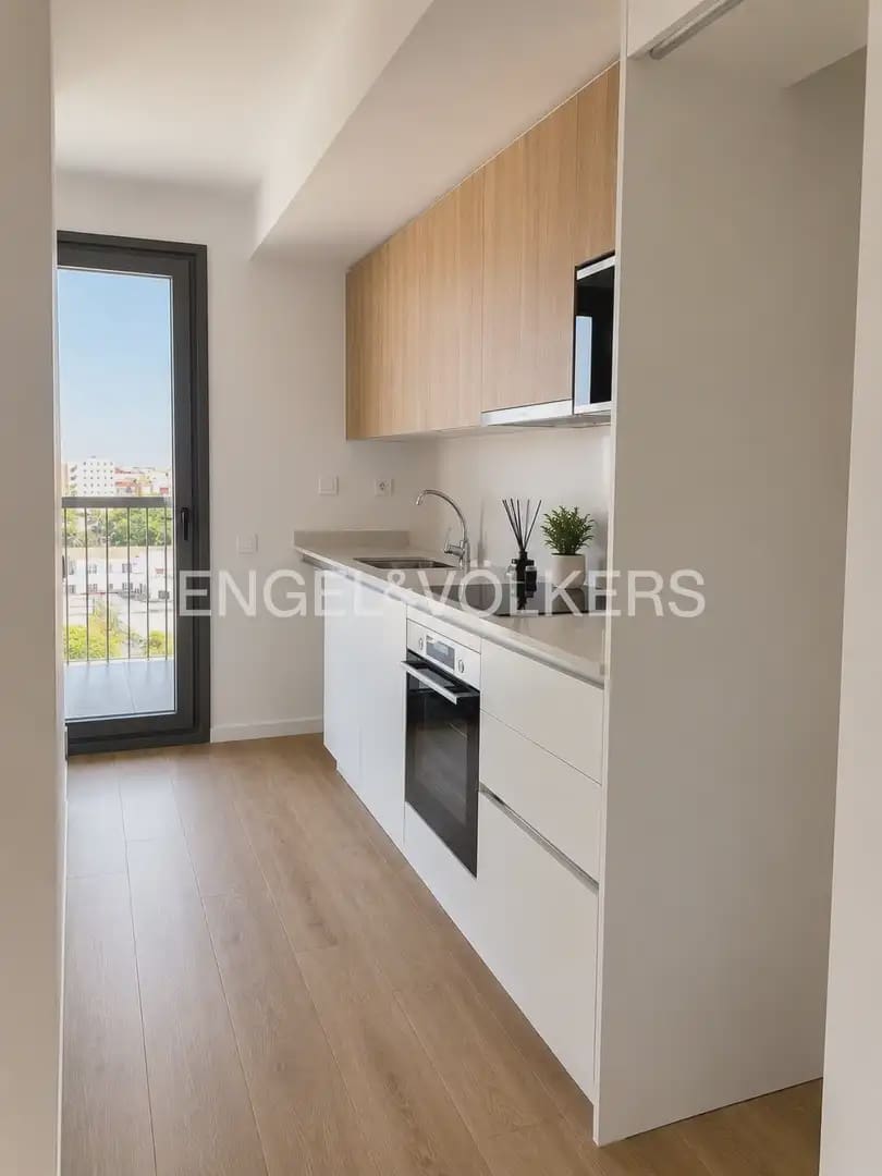 2 sypialnia Penthouse do wynajęcia w Miasto Walencja z basenem garażem - 2 200 € (Ref: 10088586)