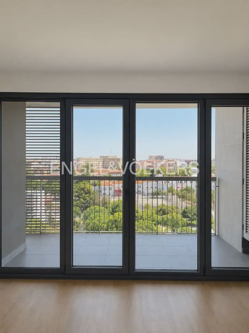 2 sypialnia Penthouse do wynajęcia w Miasto Walencja z basenem garażem - 2 200 € (Ref: 10088586)
