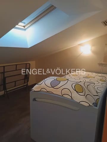 4 bedroom Penthouse for rent in Chiva with garage - € 1,200 (Ref: 10088588)