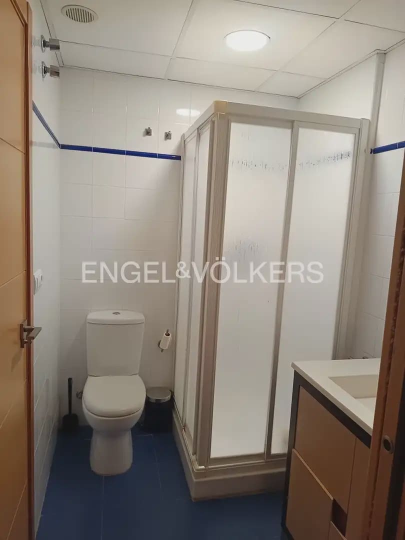 4 bedroom Penthouse for rent in Chiva with garage - € 1,200 (Ref: 10088588)