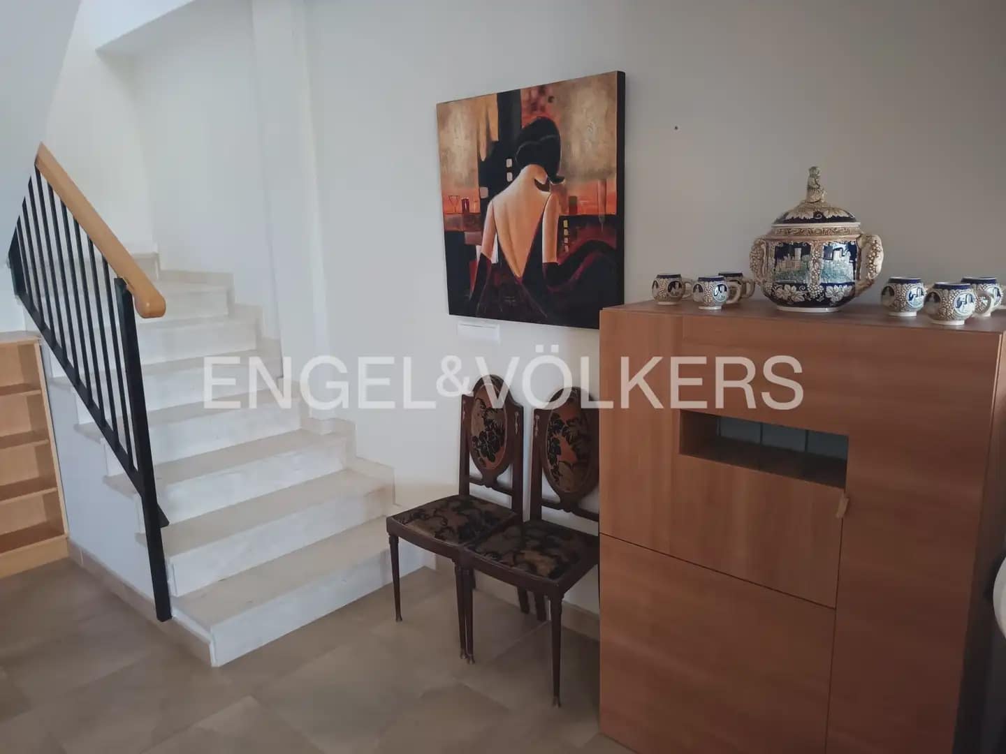 4 bedroom Penthouse for rent in Chiva with garage - € 1,200 (Ref: 10088588)