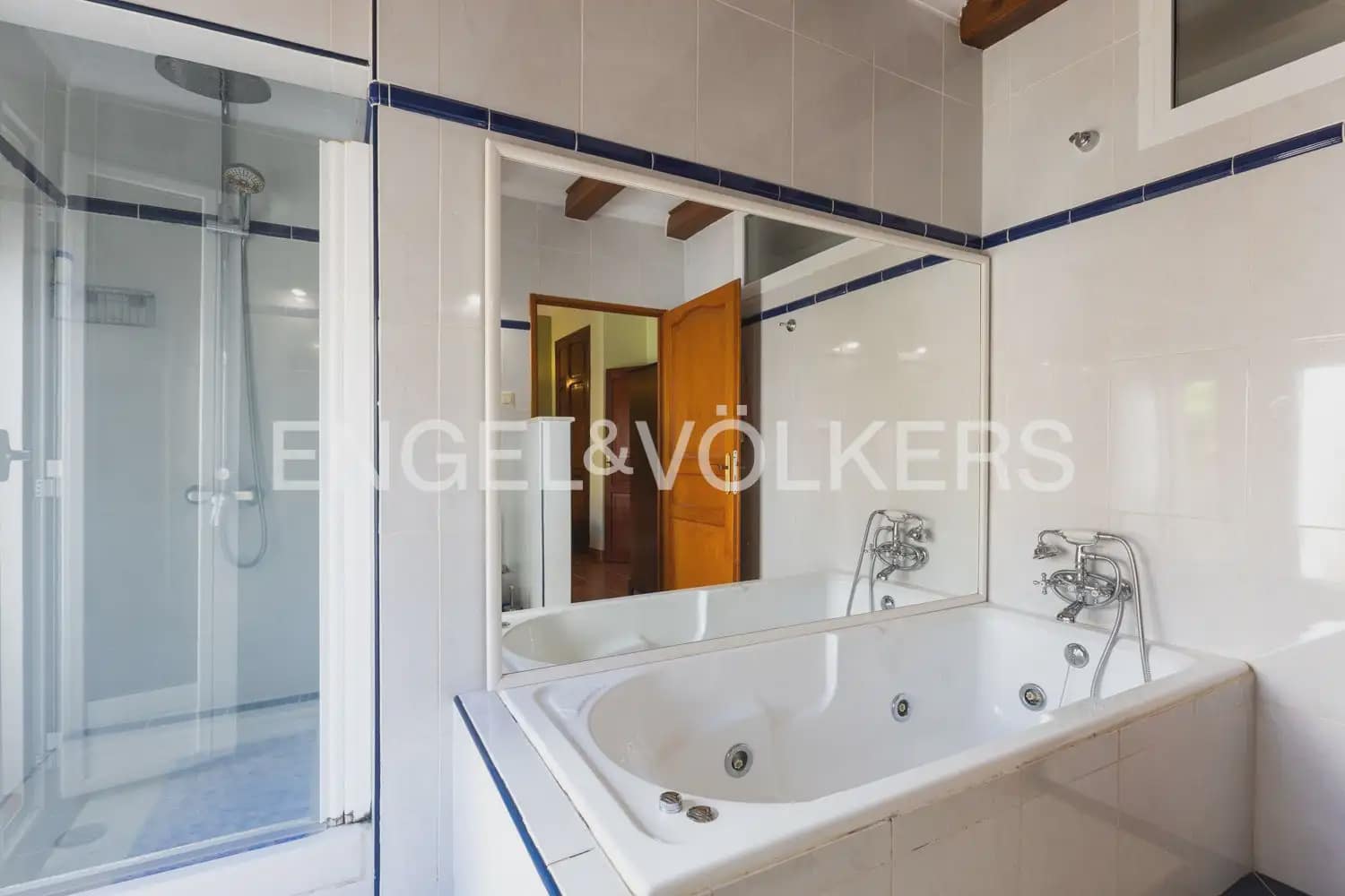 4 quarto Casa em Banda para venda em Almoines com piscina - 359 000 € (Ref: 10088589)