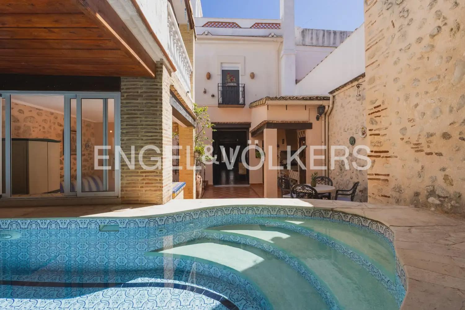 4 quarto Casa em Banda para venda em Almoines com piscina - 359 000 € (Ref: 10088589)