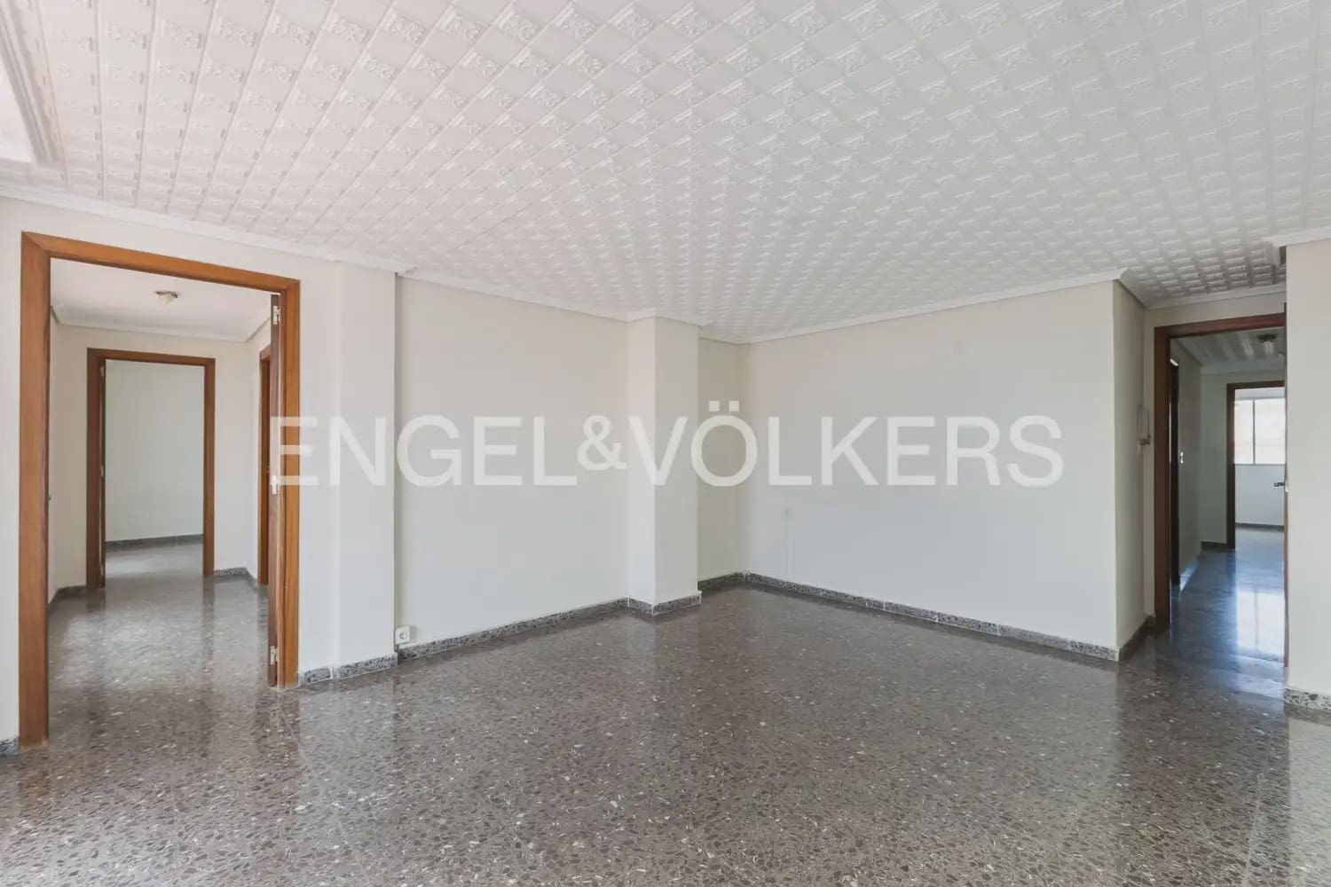 4 makuuhuone Kattohuoneisto myytävänä paikassa Chiva - 205 000 € (Ref: 10088590)