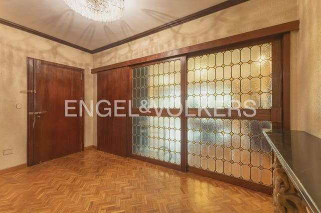 Piso de 4 habitaciones en La Gran Via, València ciudad en venta con garaje - 1.040.000 € (Ref: 10091409)