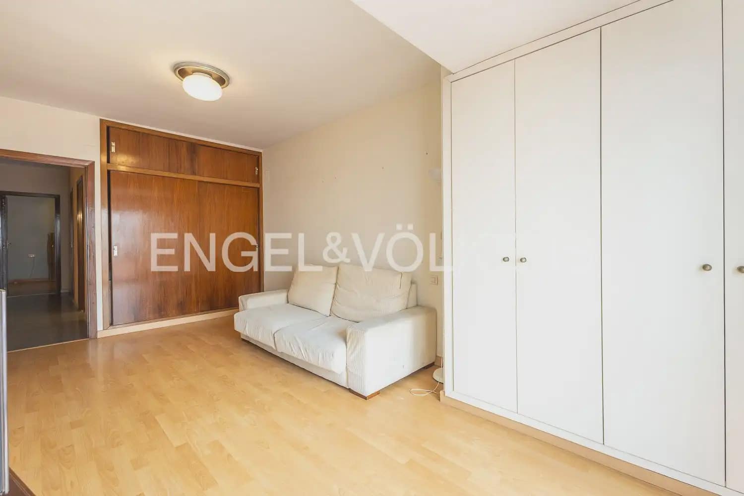 Piso de 4 habitaciones en València ciudad en venta con garaje - 1.040.000 € (Ref: 10091409)