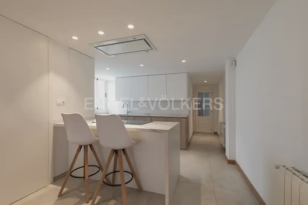 3 Zimmer Wohnung zu vermieten in Valencia Stadt - 2.500 € (Ref: 10091410)