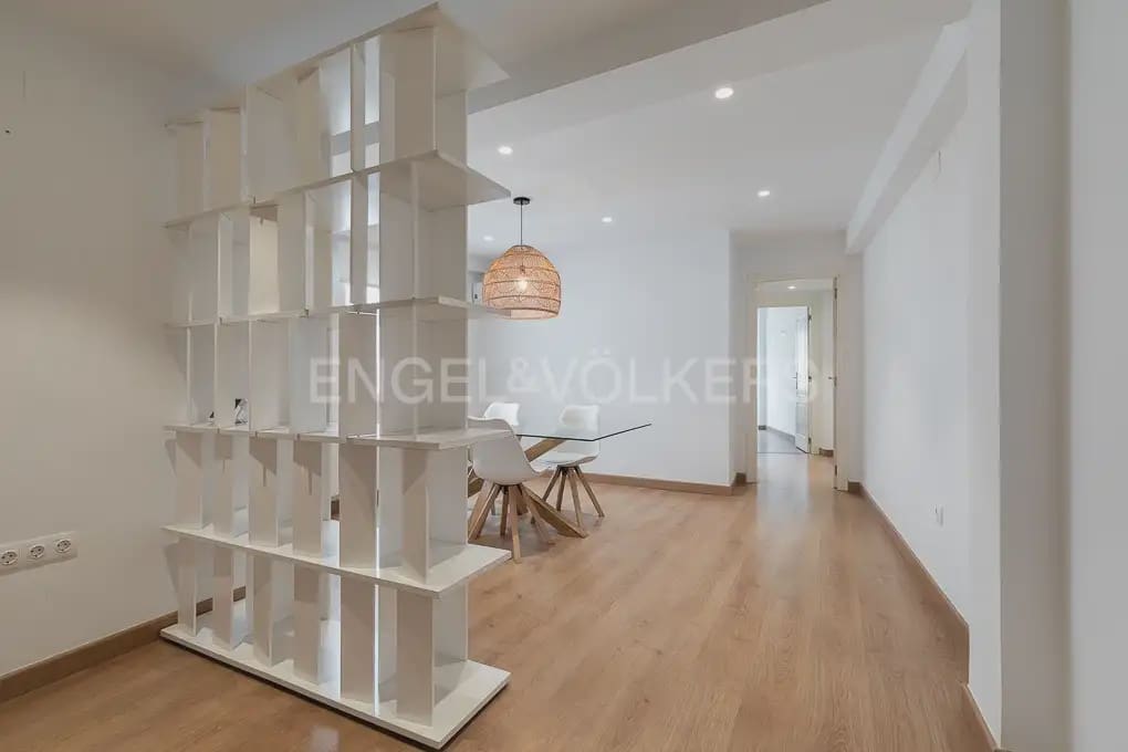 3 Zimmer Wohnung zu vermieten in Valencia Stadt - 2.500 € (Ref: 10091410)