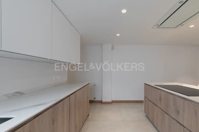 3 Zimmer Wohnung zu vermieten in La Xerea, València Stadt - 2.500 € (Ref: 10091410)