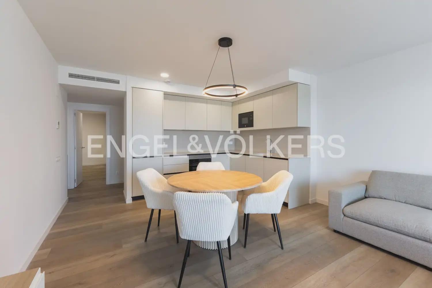 2 slaapkamer Flat te huur in Puig met zwembad - € 1.450 (Ref: 10091412)