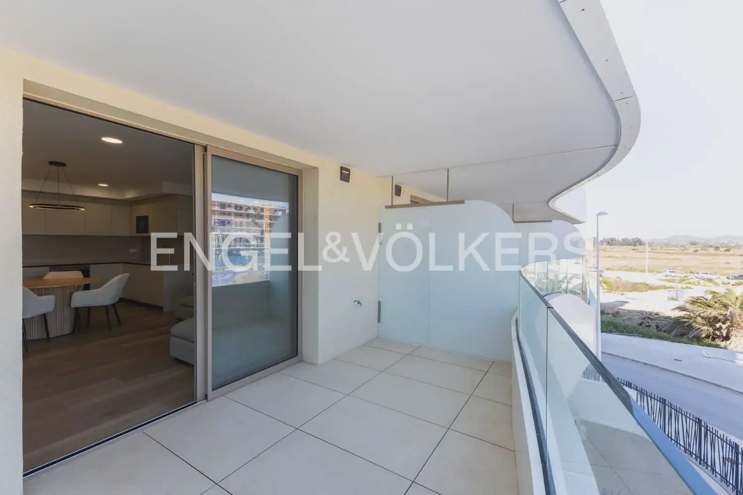 2 slaapkamer Flat te huur in Puig met zwembad - € 1.450 (Ref: 10091412)