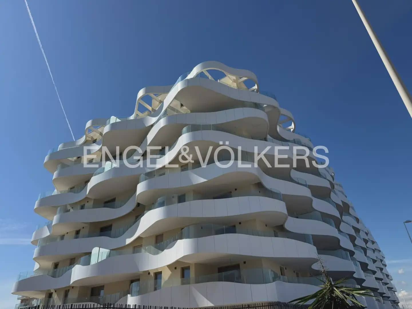 2 slaapkamer Flat te huur in Puig met zwembad - € 1.450 (Ref: 10091412)