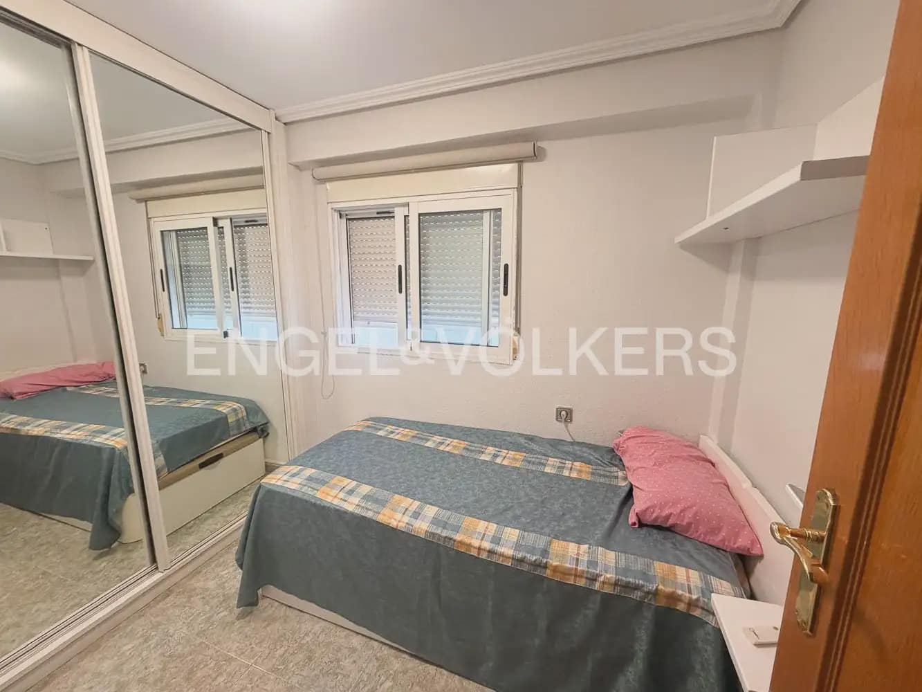 2 soveværelse Penthouse til leje i Valencia by - € 1.500 (Ref: 10091413)