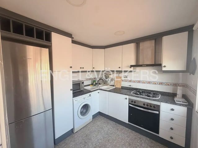 2 soverom Penthouse til leie i Torrefiel, Valencia by - € 1 500 (Ref: 10091413)