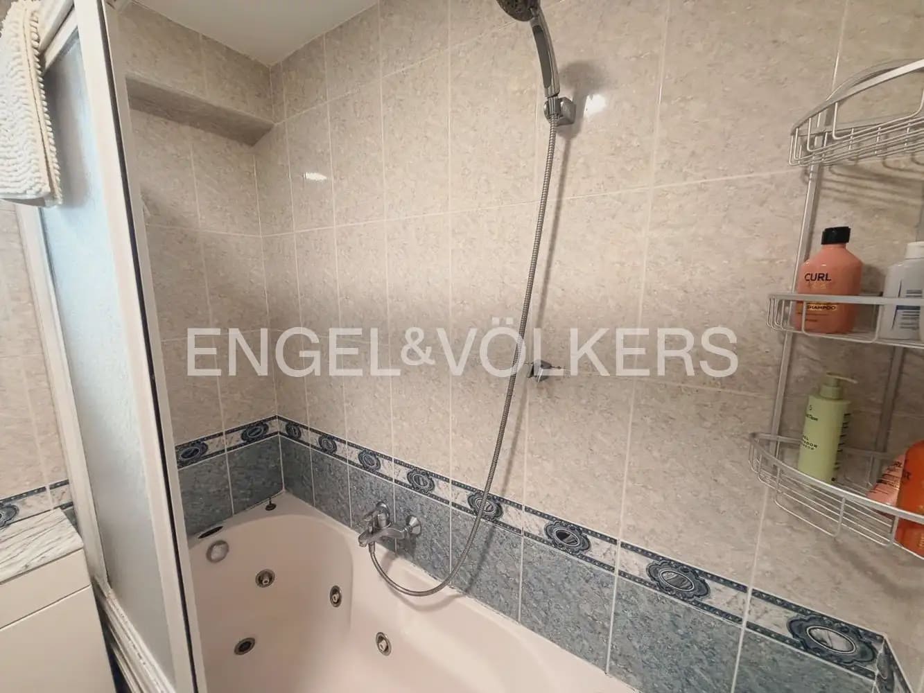 2 soveværelse Penthouse til leje i Valencia by - € 1.500 (Ref: 10091413)