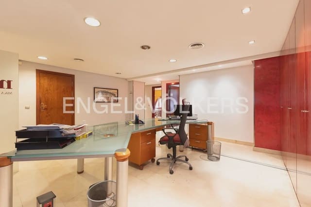 Piso de 10 habitaciones en La Gran Via, València ciudad en venta - 1.660.000 € (Ref: 10093054)