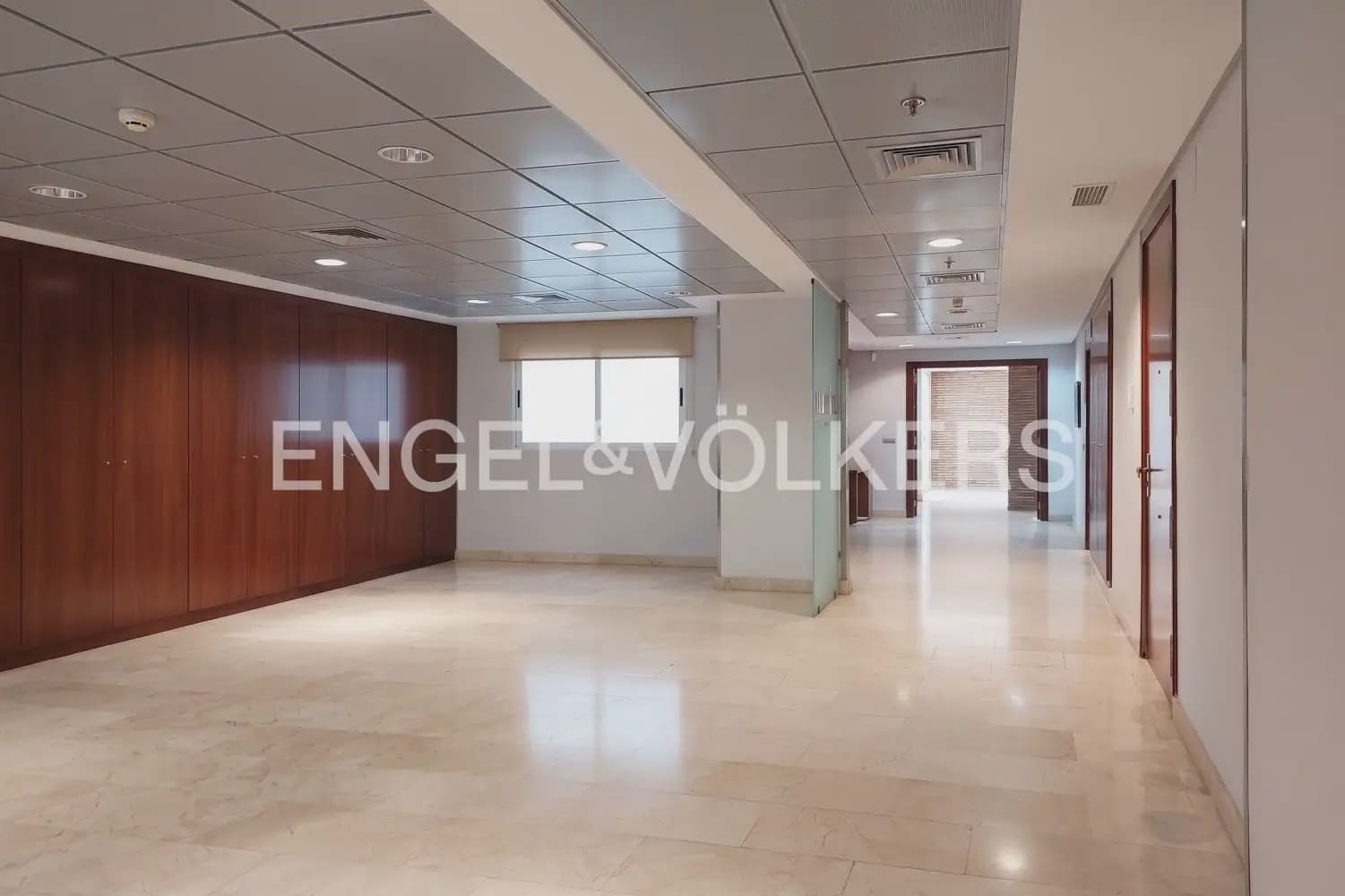 10 soveværelse Lejlighed til salg i Valencia by - € 1.660.000 (Ref: 10093054)