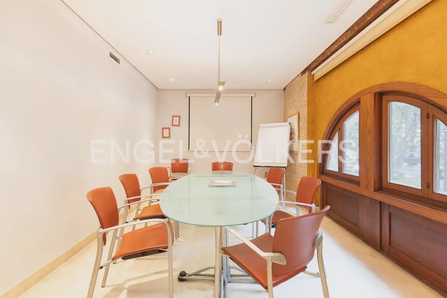 10 soveværelse Lejlighed til salg i Valencia by - € 1.660.000 (Ref: 10093054)