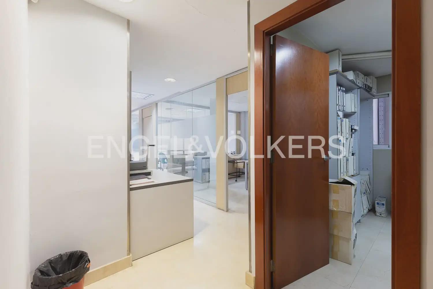 10 soveværelse Lejlighed til salg i Valencia by - € 1.660.000 (Ref: 10093054)