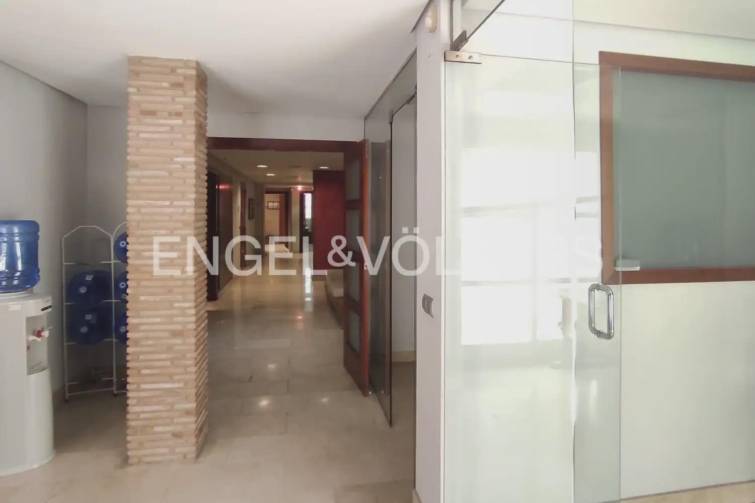 10 soveværelse Lejlighed til salg i Valencia by - € 1.660.000 (Ref: 10093054)