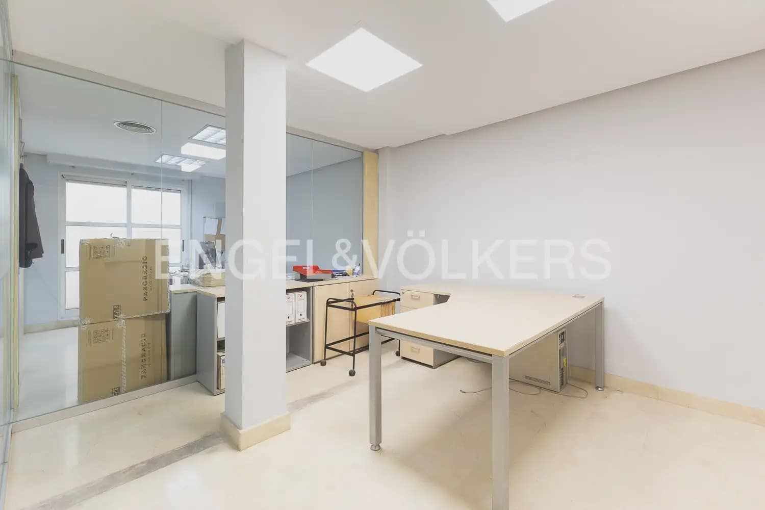 10 soveværelse Lejlighed til salg i Valencia by - € 1.660.000 (Ref: 10093054)