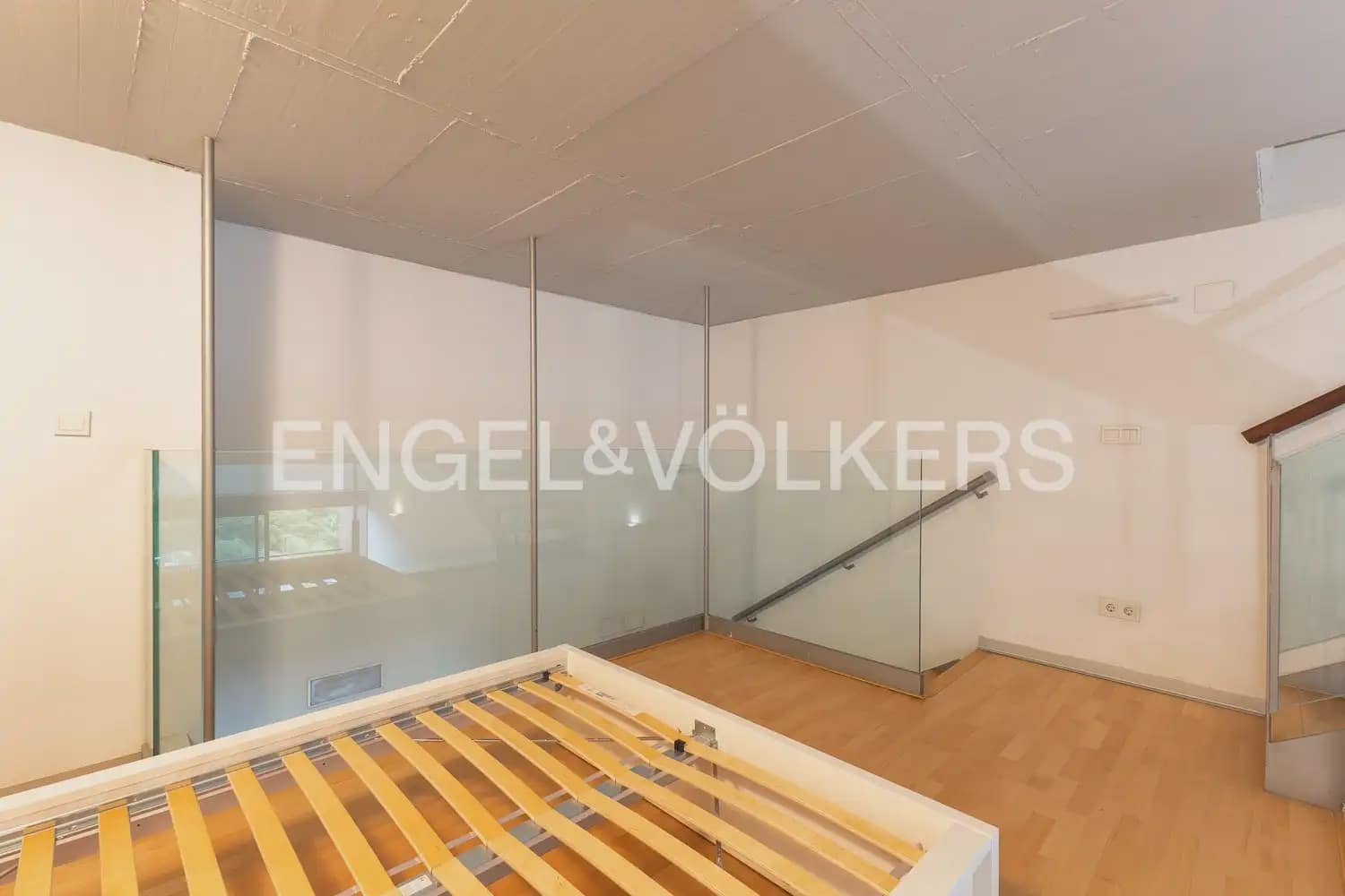 1 camera da letto Appartamento da affittare in Valencia citta con piscina garage - 1.300 € (Rif: 10093057)