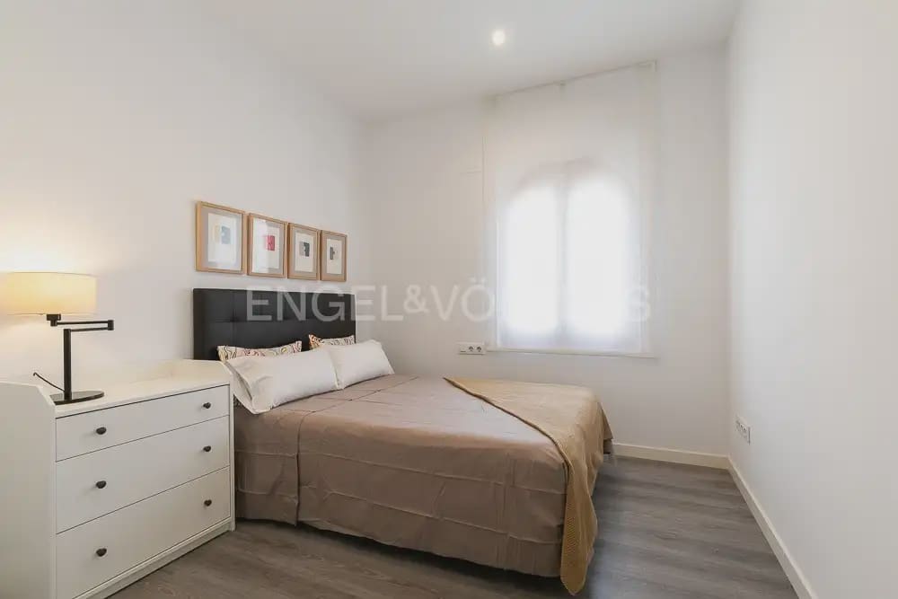 3 quarto Apartamento para arrendar em Valencia cidade - 3 200 € (Ref: 10093910)