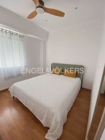 3 quarto Apartamento para arrendar em La Petxina, Valência cidade - 1 600 € (Ref: 10093911)