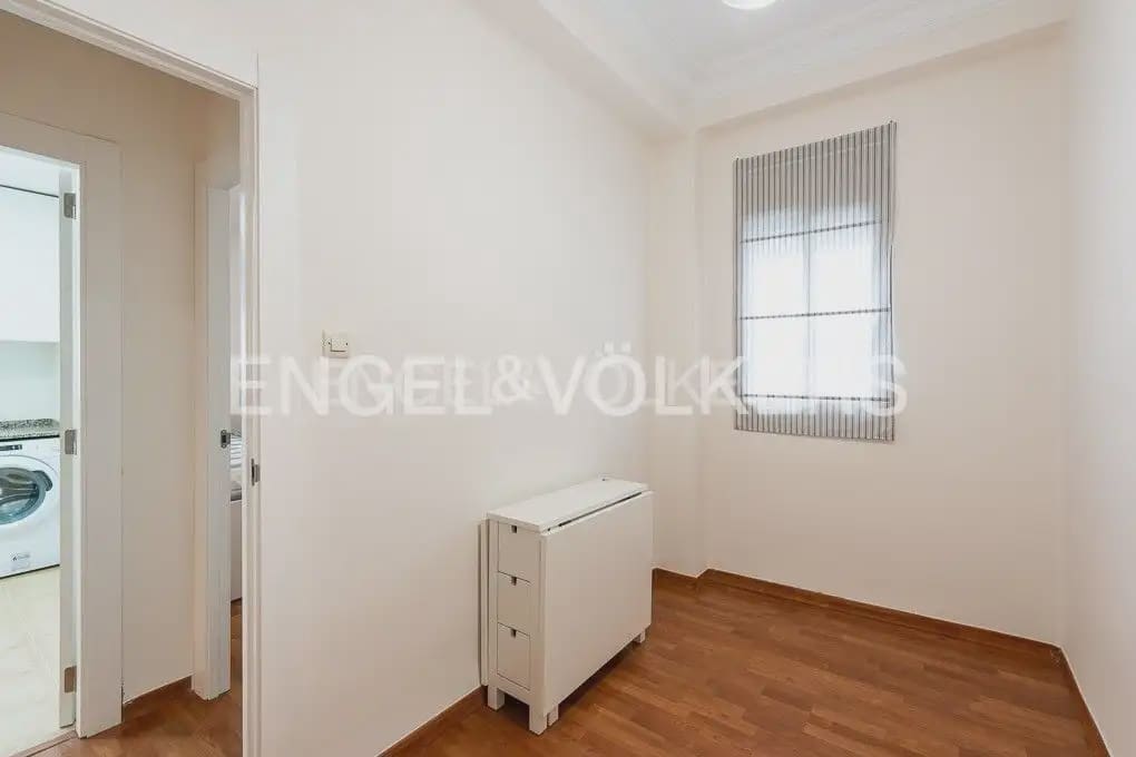 3 camera da letto Appartamento da affittare in Valencia citta - 1.600 € (Rif: 10093911)